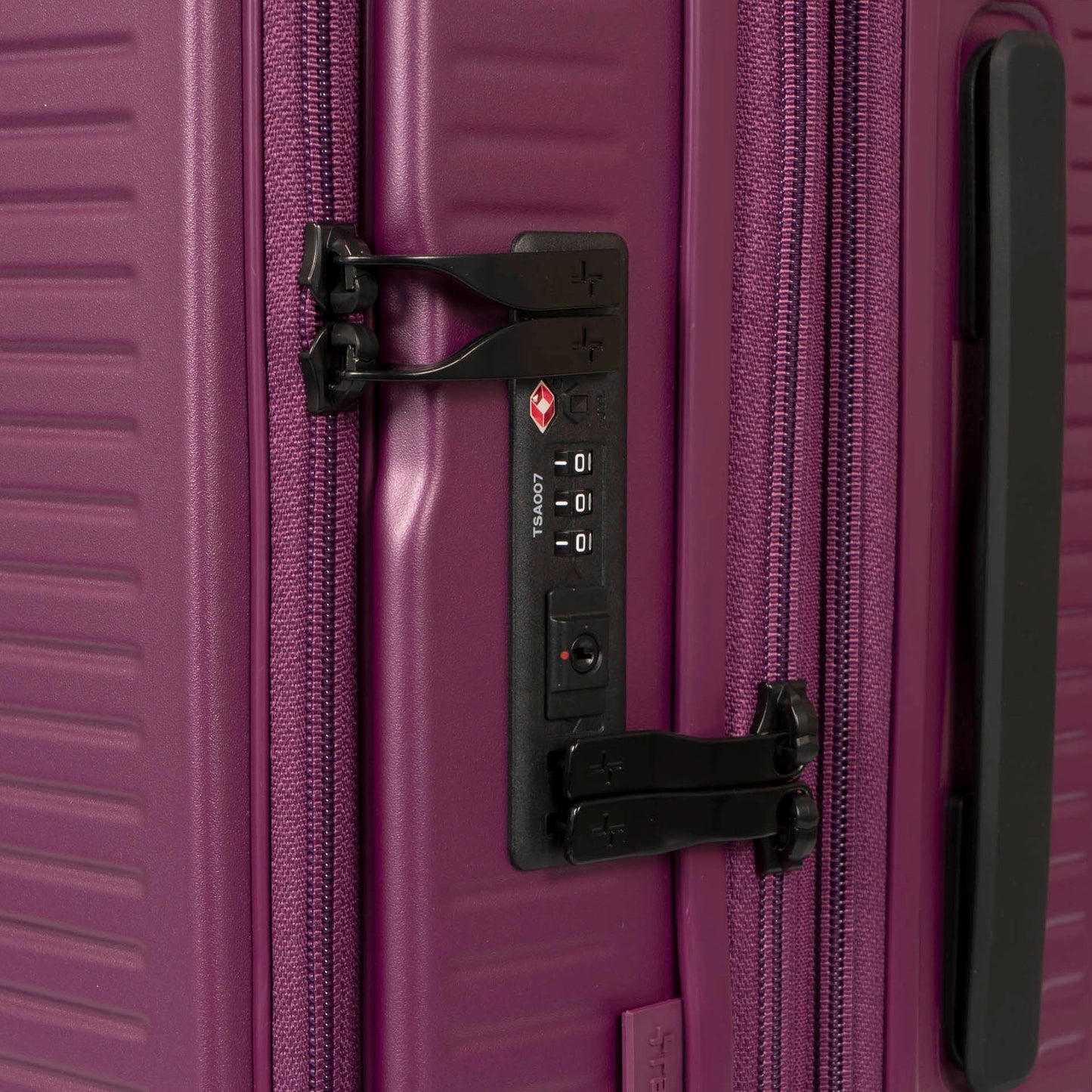 Westmount Hardside 20.5" Carry-On Luggage