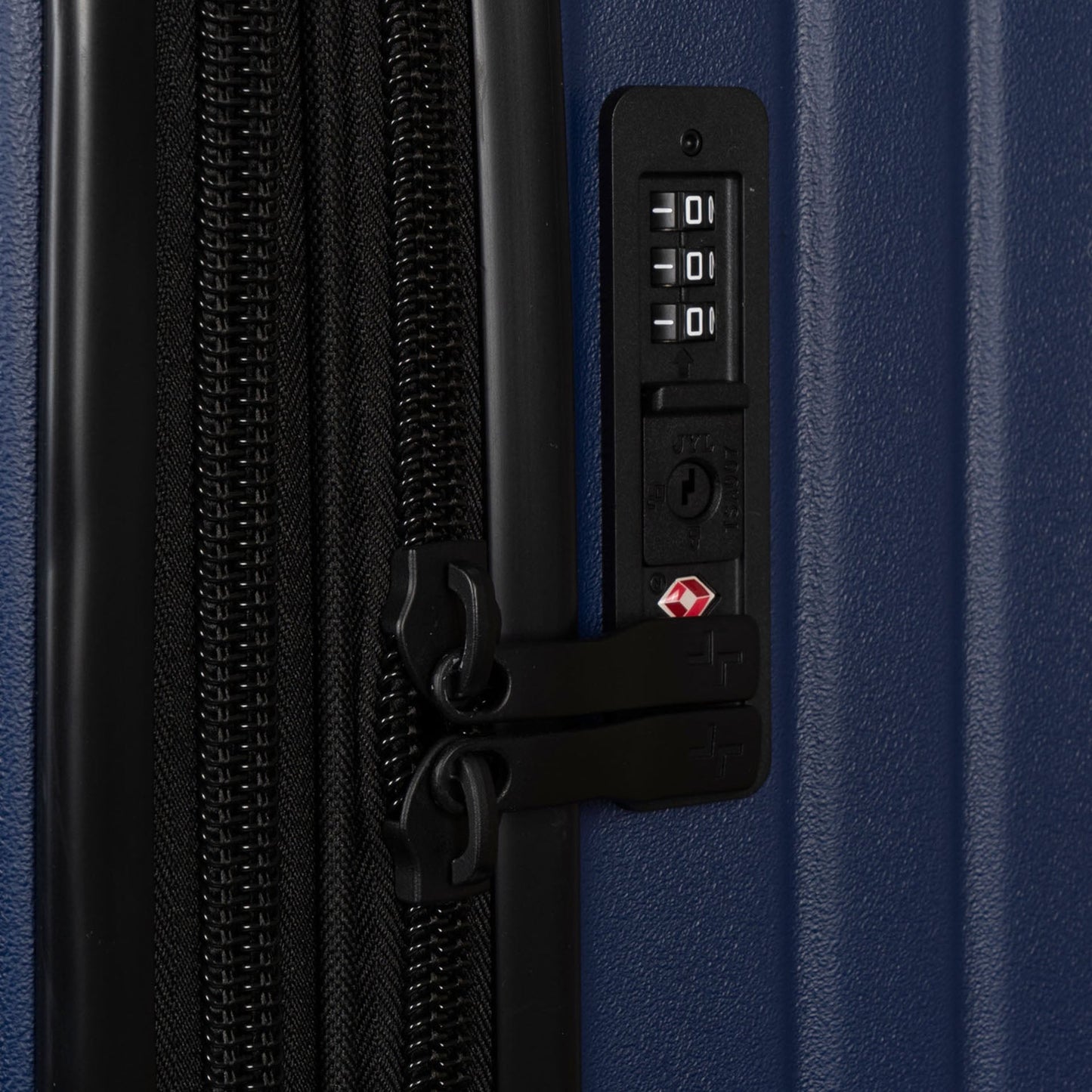 Legend Hardside 32" Luggage