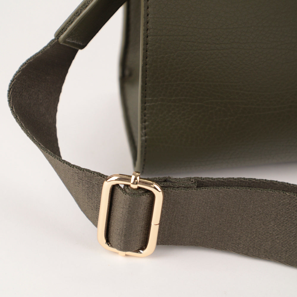 Riona Cady RFID Mini Tote pebbled