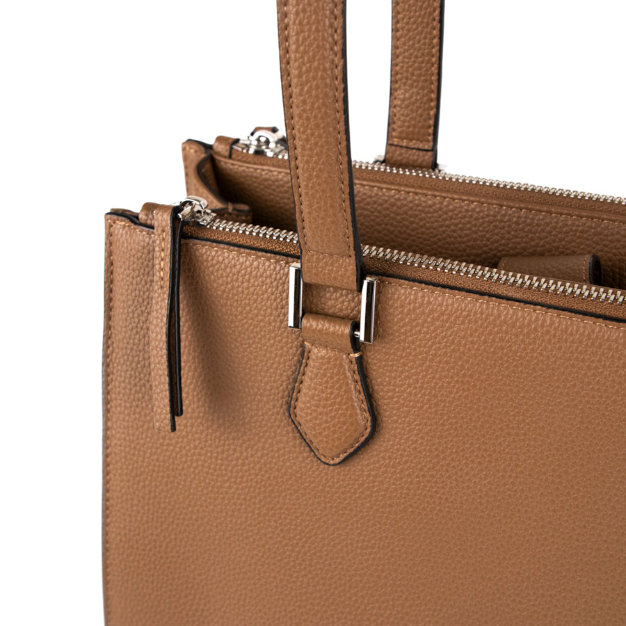 Tracker Premium Leather RFID Tote