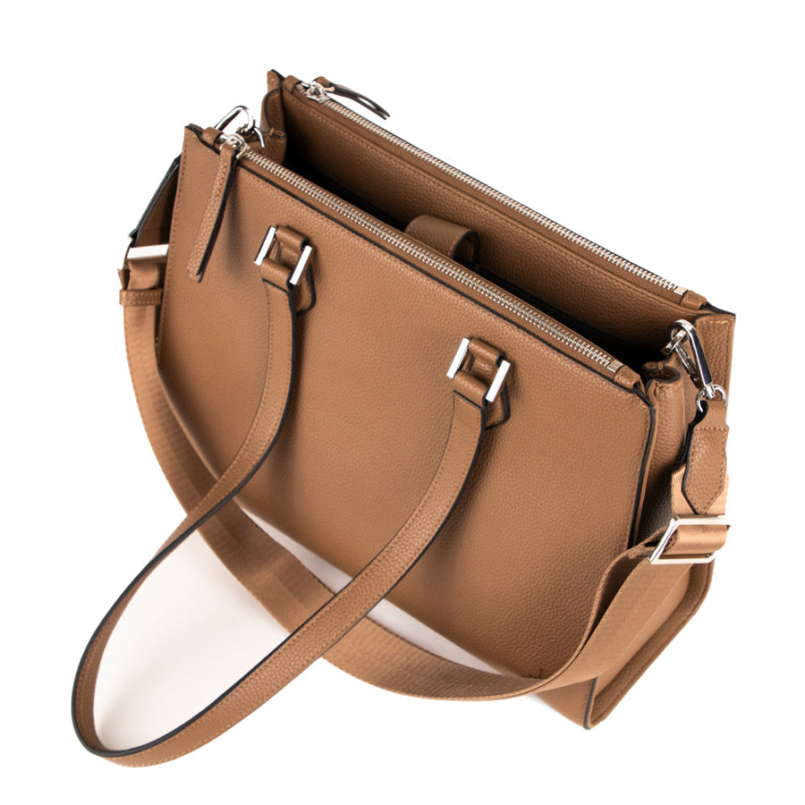 Tracker Premium Leather RFID Tote