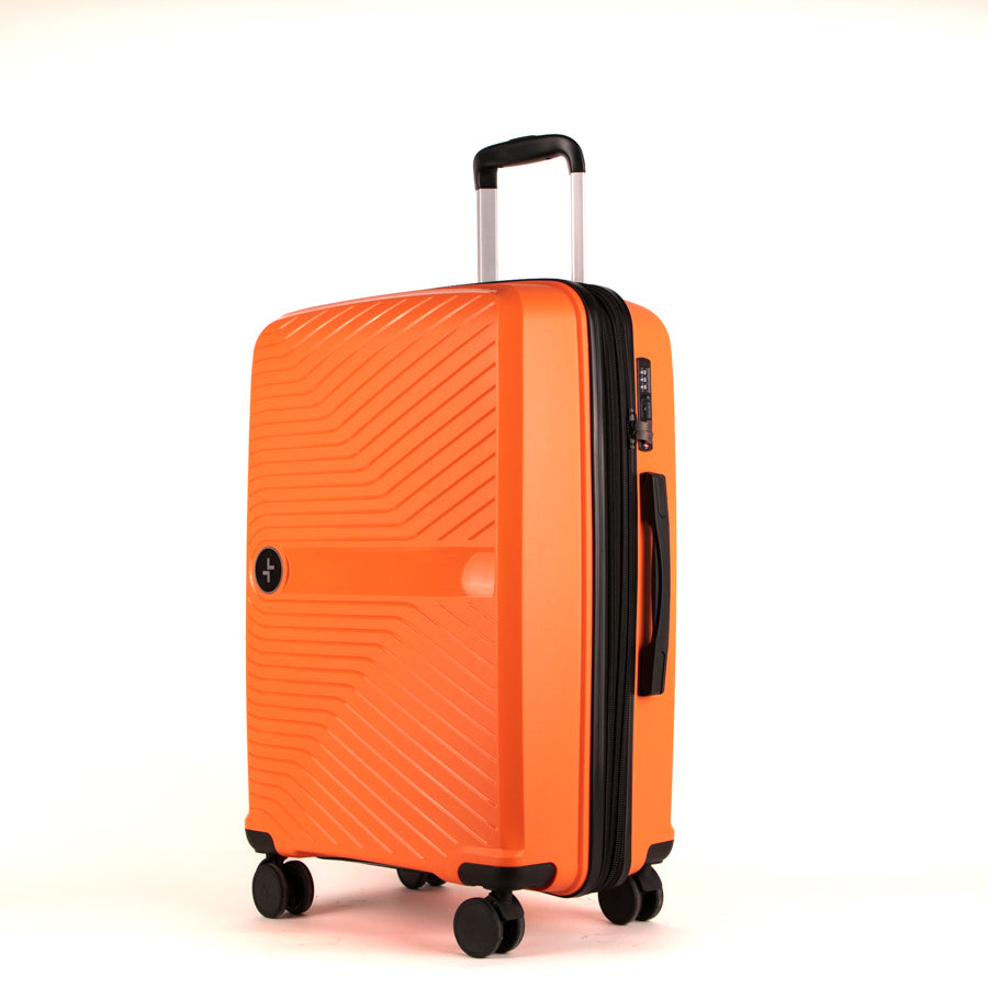 Tracker Dynamo DLX Carry-on