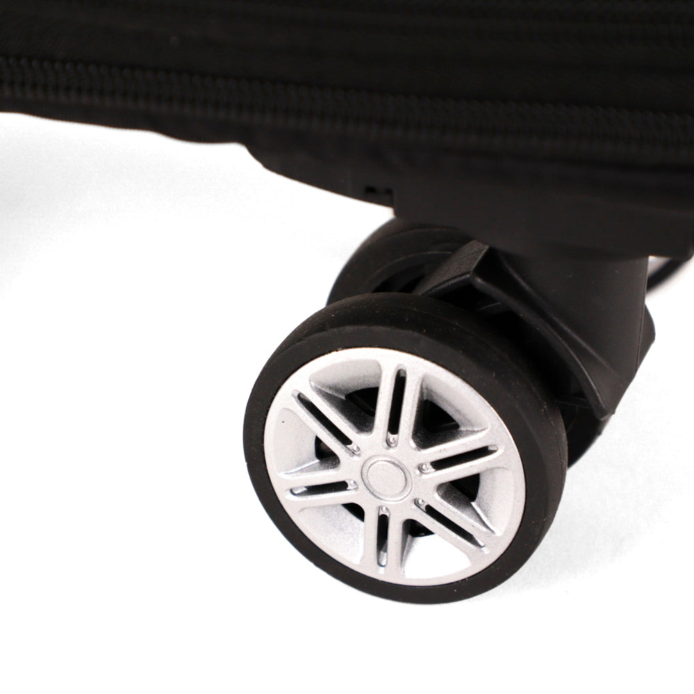Tracker Vista travel bag on wheels